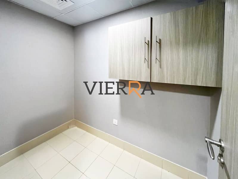 15 887ab3f5-cf12-467b-902e-922067be7ee4. jpg