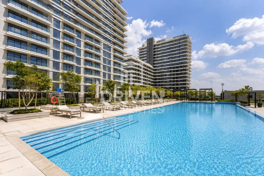 Corner Unit | Vacant | Brand New | Best Price Corner Unit | Vacant | Brand New | Best Price