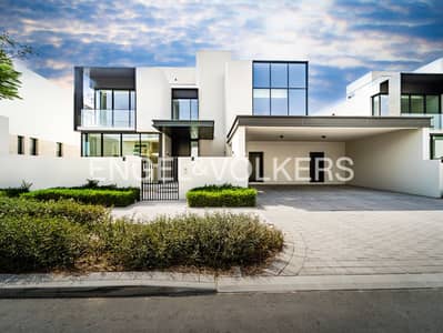 5 Bedroom Villa for Sale in Dubai Hills Estate, Dubai - Classic Facade | Vacant | Lagoon Facing 5 Bedroom Villa for Sale in Dubai Hills Estate, Dubai - Classic Facade | Vacant | Lagoon Facing