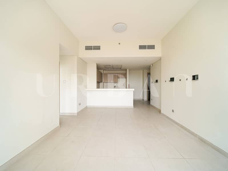 3 ADU00345. jpg