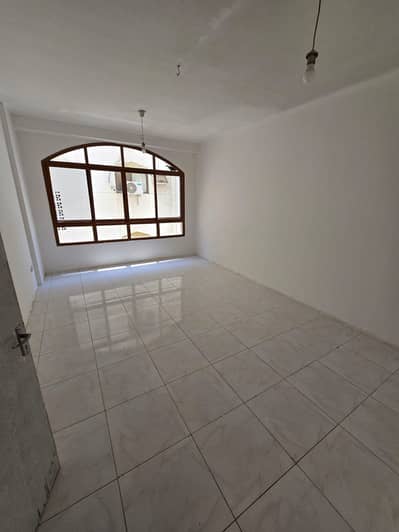 2 habitaciones Apartamento para en Alquiler en Al Majaz, Sharjah - WhatsApp Image 2026-07-28 at 3.28. 08 PM. jpeg