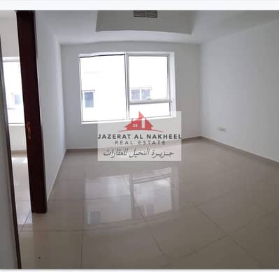 2 Bedroom Flat for Rent in Al Khan, Sharjah - IMG-20221202-WA0013. jpg 2 Bedroom Flat for Rent in Al Khan, Sharjah - IMG-20221202-WA0013. jpg