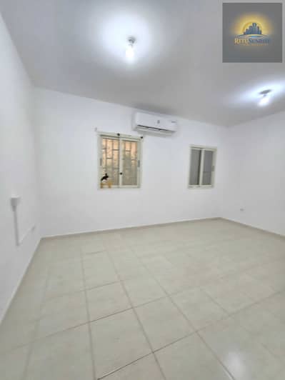 Estudio para en Alquiler en Al Nahyan, Abu Dhabi - 1000108175. jpg Estudio para en Alquiler en Al Nahyan, Abu Dhabi - 1000108175. jpg