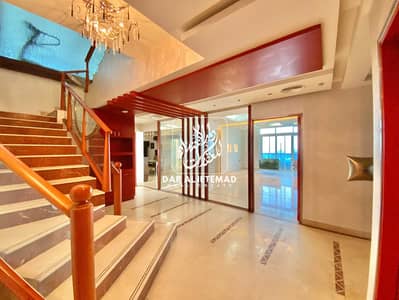 6 Schlafzimmer Penthouse zum zur Miete in Al Khan, Sharjah - image00001. jpeg