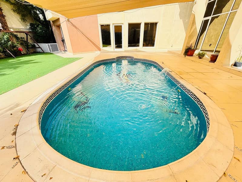 10 pool. jpeg