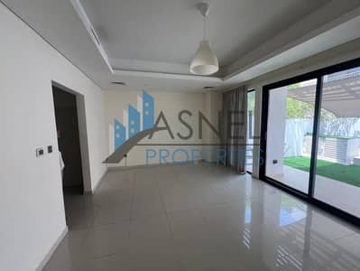 3 Slaapkamers Townhouse te Huur in DAMAC Hills 2 (Akoya by DAMAC), Dubai - e9e24fed-d6f7-464c-9dfc-b5e0d6480759. jpg