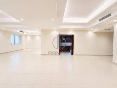 3 Bedroom Flat for Rent in Bur Dubai, Dubai - IMG-20260729-WA0120. jpg 3 Bedroom Flat for Rent in Bur Dubai, Dubai - IMG-20260729-WA0120. jpg