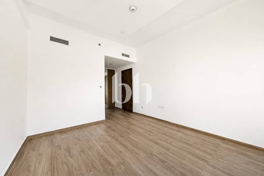 8 images image img