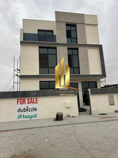 4 Schlafzimmer Villa zum zum Verkauf in Rodhat Al Qrt, Sharjah - d886b36d-39d6-4221-a767-ccaed8ee085a. jpg 4 Schlafzimmer Villa zum zum Verkauf in Rodhat Al Qrt, Sharjah - d886b36d-39d6-4221-a767-ccaed8ee085a. jpg