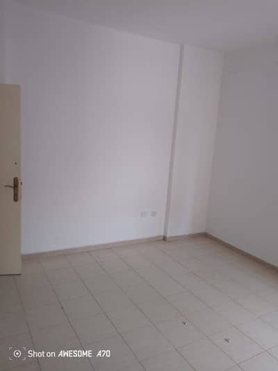 1 Bedroom Flat for Rent in Al Majaz, Sharjah - WhatsApp Image 2026-07-27 at 4.39. 12 PM (1). jpeg 1 Bedroom Flat for Rent in Al Majaz, Sharjah - WhatsApp Image 2026-07-27 at 4.39. 12 PM (1). jpeg
