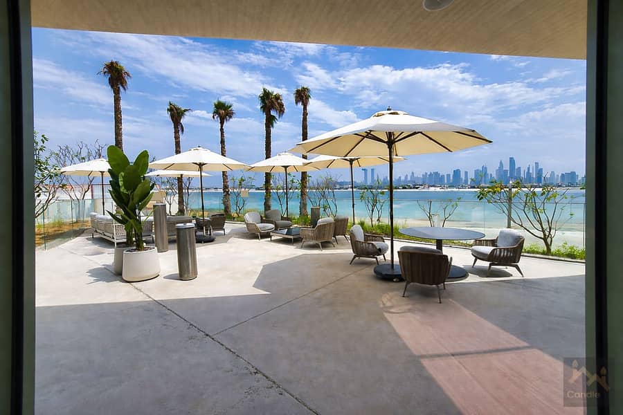 14 club house 1. jpg