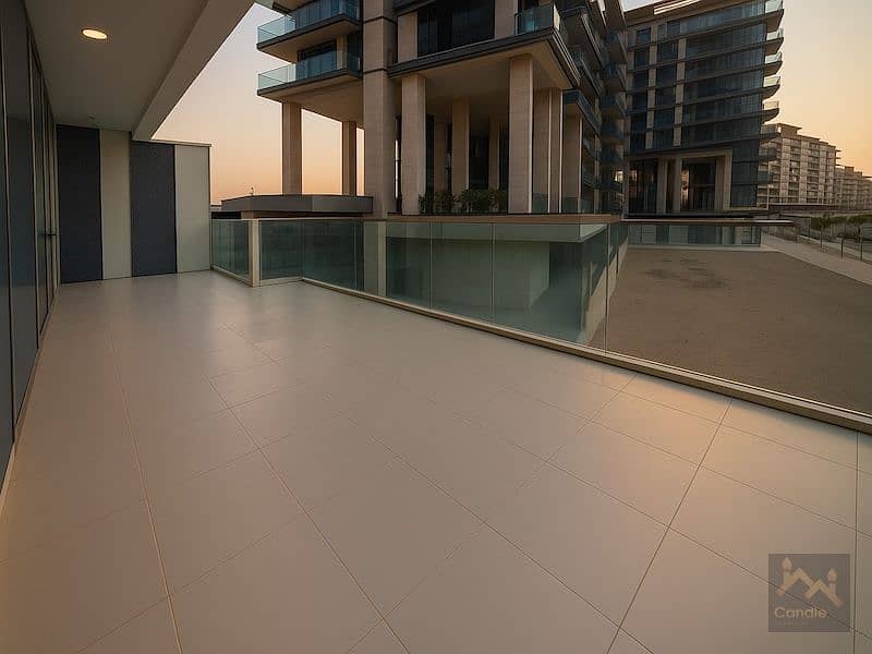 10 balcony. jpg