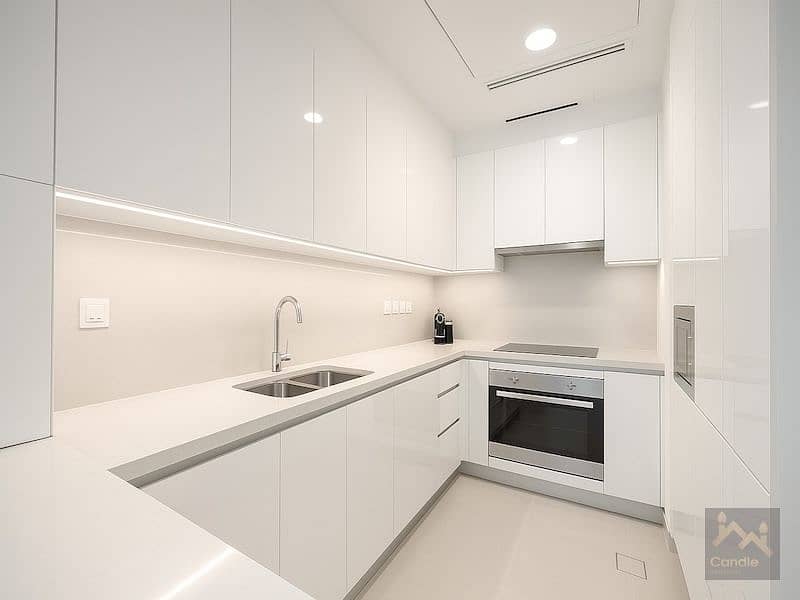9 kitchen. jpg