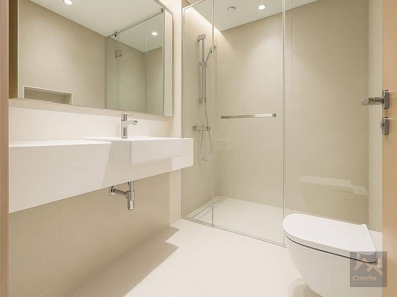 14 room bathroom. jpg