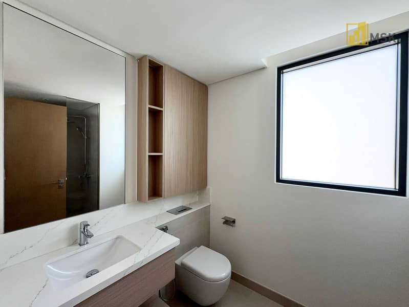 12 R180-23. jpg
