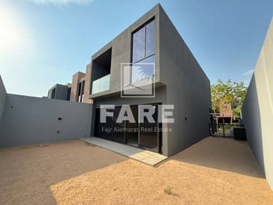3 Camere Townhouse in Vendita a Tilal City, Sharjah - WhatsApp Image 2026-07-25 at 5.13. 40 PM (1). jpeg 3 Camere Townhouse in Vendita a Tilal City, Sharjah - WhatsApp Image 2026-07-25 at 5.13. 40 PM (1). jpeg