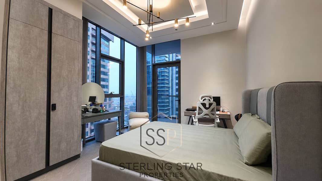 6 07_Bedroom_City_View_Enhanced. png