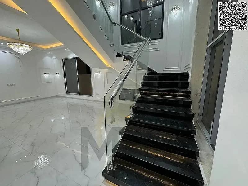 18 812716775-1066x800. webp