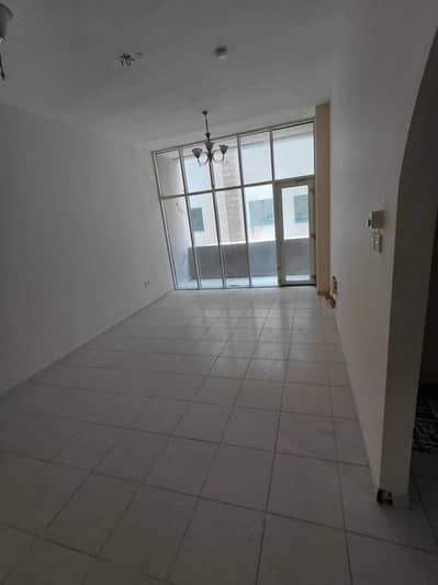 Appartement de 2 chambres à à louer à Bu Daniq, Sharjah - cfdd836a-cc56-44bc-9c70-c5d24eb9f7fa. jpg Appartement de 2 chambres à à louer à Bu Daniq, Sharjah - cfdd836a-cc56-44bc-9c70-c5d24eb9f7fa. jpg