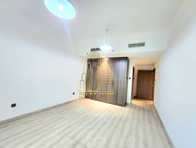 فلیٹ 2 غرفة نوم للايجار في شارع الشيخ زايد، دبي - IMG-20250524-WA0040. jpg فلیٹ 2 غرفة نوم للايجار في شارع الشيخ زايد، دبي - IMG-20250524-WA0040. jpg