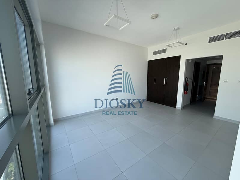 2 Image 2
