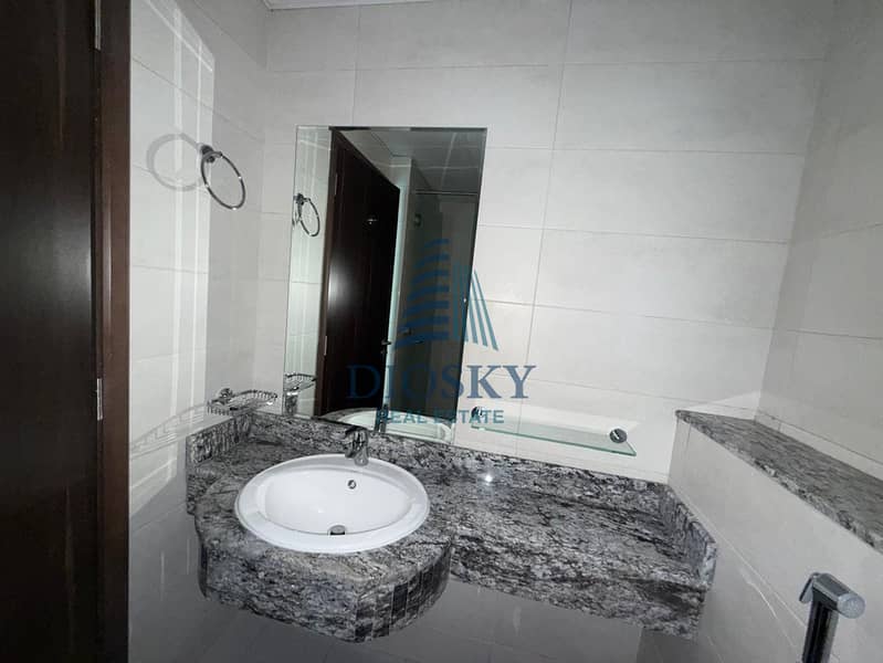 6 Image 6