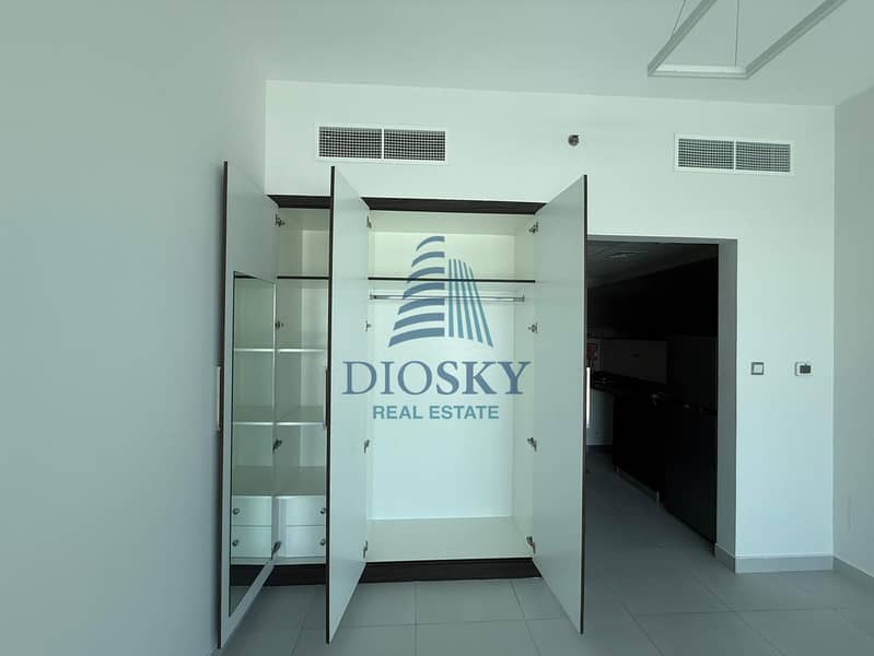 5 Image 5