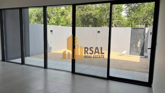 2 Schlafzimmer Townhouse zum zur Miete in Tilal City, Sharjah - 5614f28d-3b14-4fc5-865c-592fe7709c29. jpg