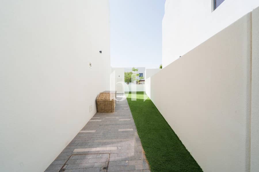 16 images image img