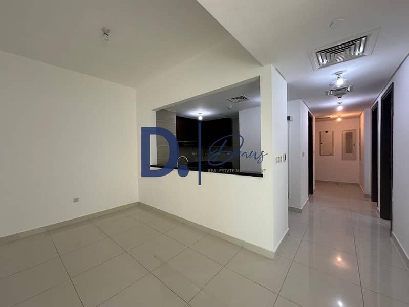 4 edae5fa0-32a1-41f2-bcef-5eba4a59a1fa. jpg