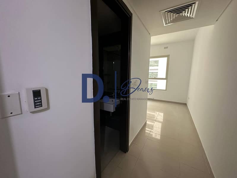 10 871bd9c7-7131-4dac-9ed0-75038ef2383b. jpg