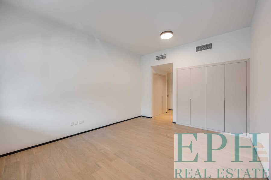 6 MASTER BEDROOM1. jpg
