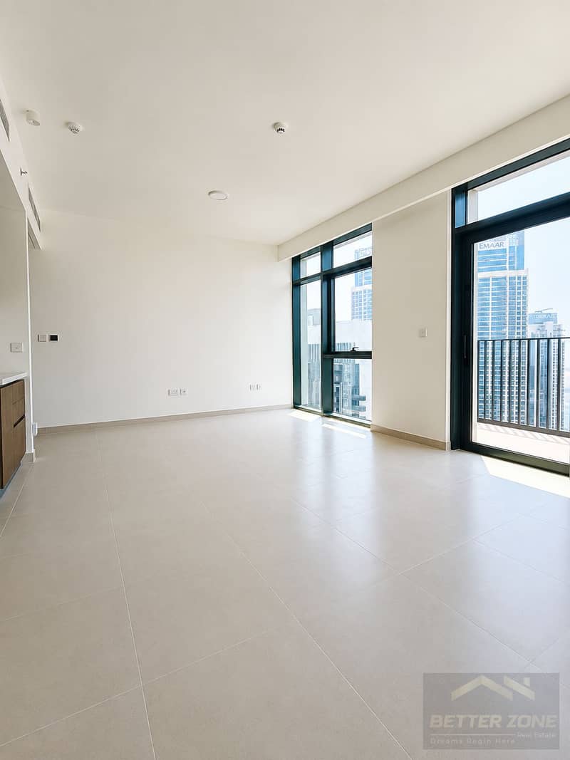 4 Living Area 4. png