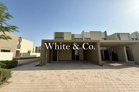 4 habitaciones Townhouse para en Venta en Villanova, Dubai - Casa adosada en Villanova,La Violeta,La Violeta 2, 4 dormitorios, 4200000 AED - 15995191 4 habitaciones Townhouse para en Venta en Villanova, Dubai - Casa adosada en Villanova,La Violeta,La Violeta 2, 4 dormitorios, 4200000 AED - 15995191