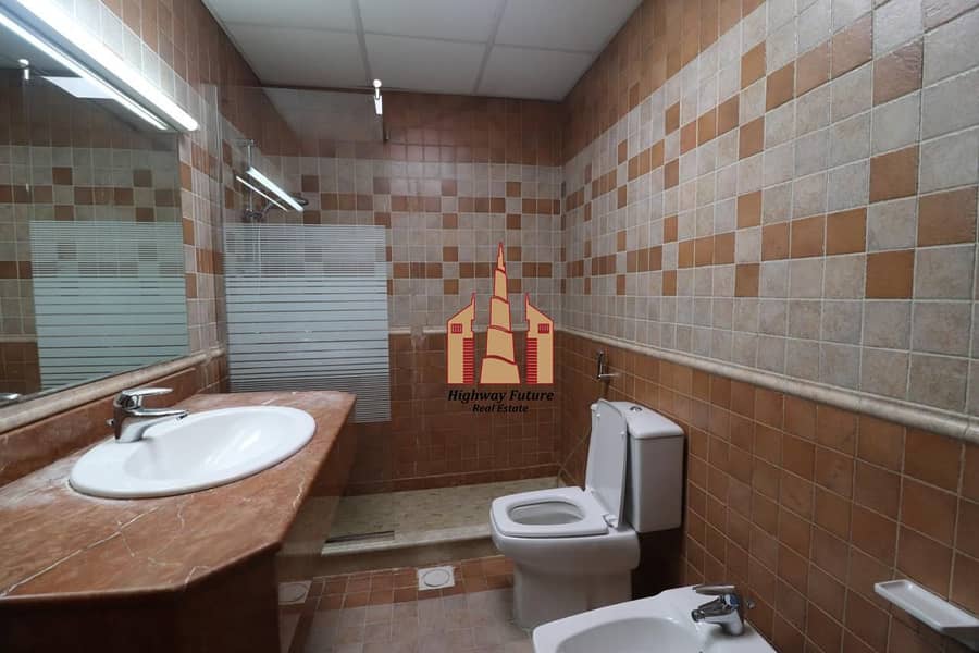 6 856015. jpg