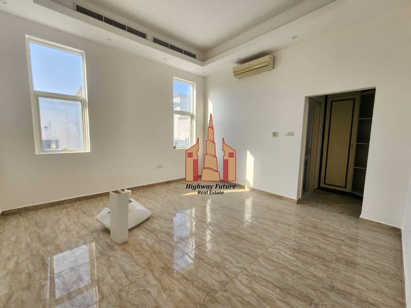 20 6473. jpg