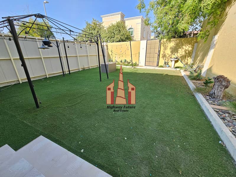 6 561383. jpg