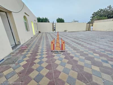 Villa de 6 chambres à à vendre à Al Sabkha, Sharjah - 931260. jpg Villa de 6 chambres à à vendre à Al Sabkha, Sharjah - 931260. jpg