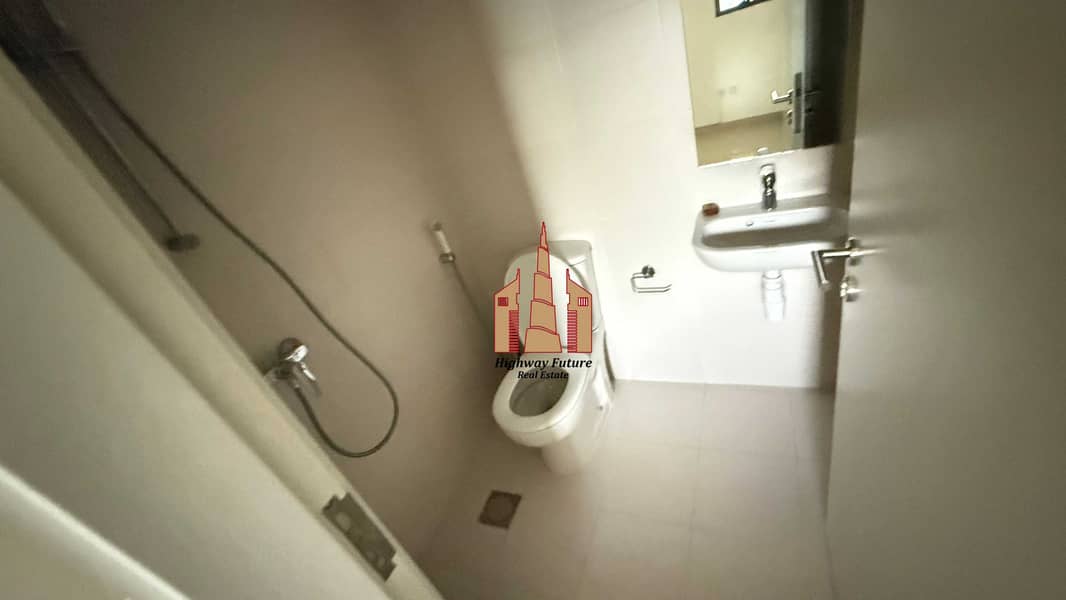 14 IMG_7512. jpeg