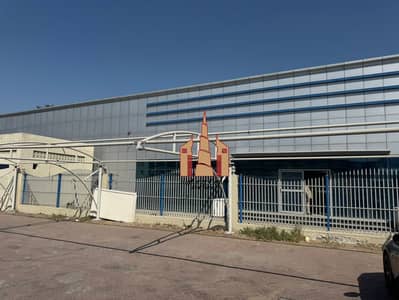 Warehouse para en Venta en Saif Zone (Sharjah International Airport Free Zone), Sharjah - 0a726ec8-ddca-4787-a0b9-0e580ee2bdbe. jpeg