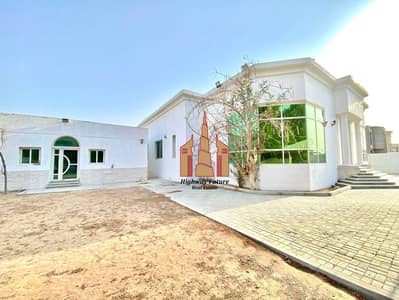 6 Camere Villa in affitto a Al Qarayen, Sharjah - 4c435133-c49f-4026-b741-cf31684a16ee. jpg 6 Camere Villa in affitto a Al Qarayen, Sharjah - 4c435133-c49f-4026-b741-cf31684a16ee. jpg