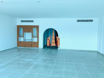 3 Camere Appartamento in Affitto a Al Taawun, Sharjah - 2c06aeb6-9bb3-4c12-9fb8-998b7fe9879e. jpg 3 Camere Appartamento in Affitto a Al Taawun, Sharjah - 2c06aeb6-9bb3-4c12-9fb8-998b7fe9879e. jpg