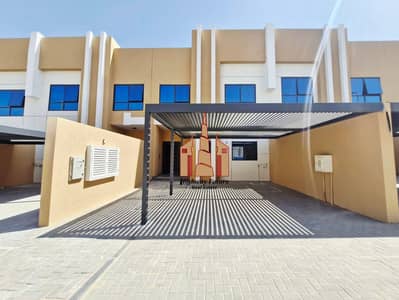 3 Bedroom Townhouse for Rent in Al Tai, Sharjah - 55e9780a-d24a-405b-9e0d-3cbe0edf2b2c. jpeg 3 Bedroom Townhouse for Rent in Al Tai, Sharjah - 55e9780a-d24a-405b-9e0d-3cbe0edf2b2c. jpeg