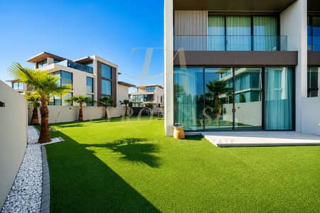 3 habitaciones Townhouse para en Alquiler en Nad Al Sheba, Dubai - Casa adosada en Nad Al Sheba,Nad Al Sheba 1,Nad Al Sheba Gardens,Nad Al Sheba Gardens 2, 3 dormitorios, 400000 AED - 15995688 3 habitaciones Townhouse para en Alquiler en Nad Al Sheba, Dubai - Casa adosada en Nad Al Sheba,Nad Al Sheba 1,Nad Al Sheba Gardens,Nad Al Sheba Gardens 2, 3 dormitorios, 400000 AED - 15995688