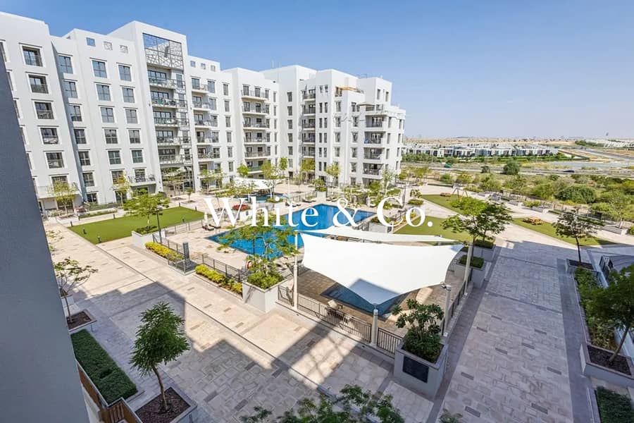 Vacant Now | Pool View | Well Maintained Vacant Now | Pool View | Well Maintained