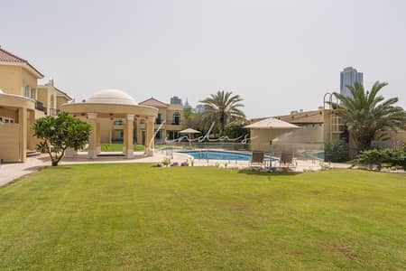 فیلا 4 غرف نوم للايجار في البرشاء، دبي - images image img