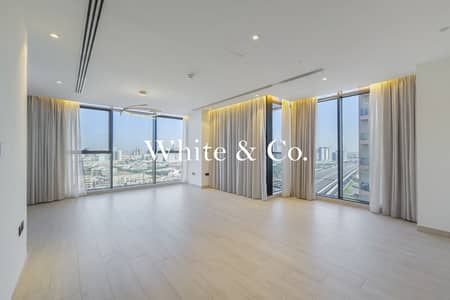 1 Bedroom Flat for Sale in Jumeirah Village Triangle (JVT), Dubai - Largest Layout | High Floor | Exclusive