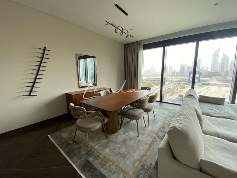 3 images image img