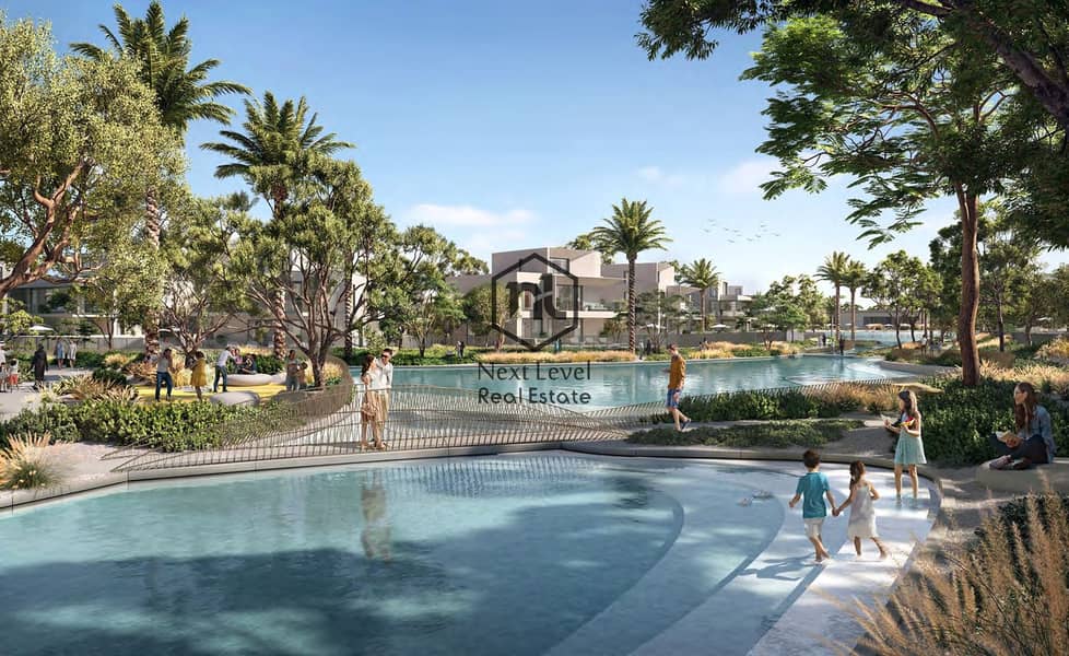 13 10_Mirage_The_Oasis. jpg