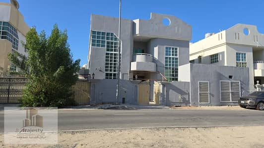 5 Schlafzimmer Villa zum zum Verkauf in Al Rifah, Sharjah - 1000462167. jpg